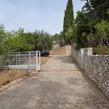 Guest house Bodini's Himare