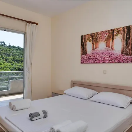 Bodini's Guest house