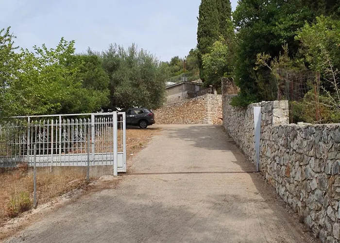 Casa de hóspedes Bodini's Himare